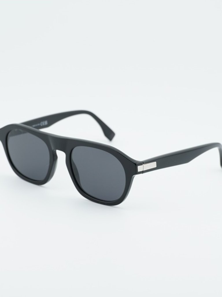 Fendi Fe40143i 01a Sunglasses Shiny Black Square Frame, Grey Lenses